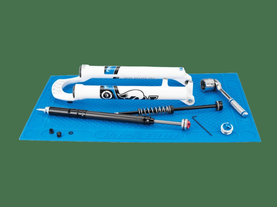 Parts Trek Tools & Maintenance | Park Tool Om-2 Benchtop Overhaul Mat Blue